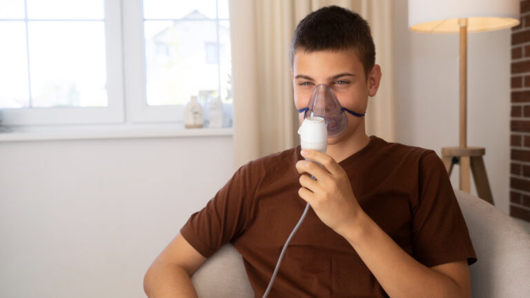 Read more about the article Understanding Difficulty Breathing: A Guide for Respiratory Health